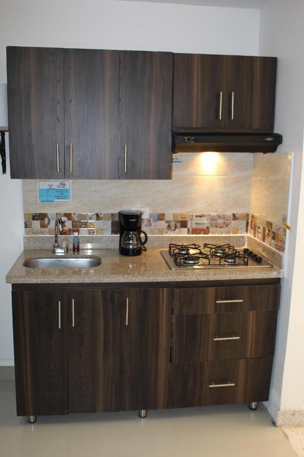 Casa Estadio Medellin ! Apartamentos Renovados En Excelente Ubicacion Laureles Estadio Eksteriør bilde