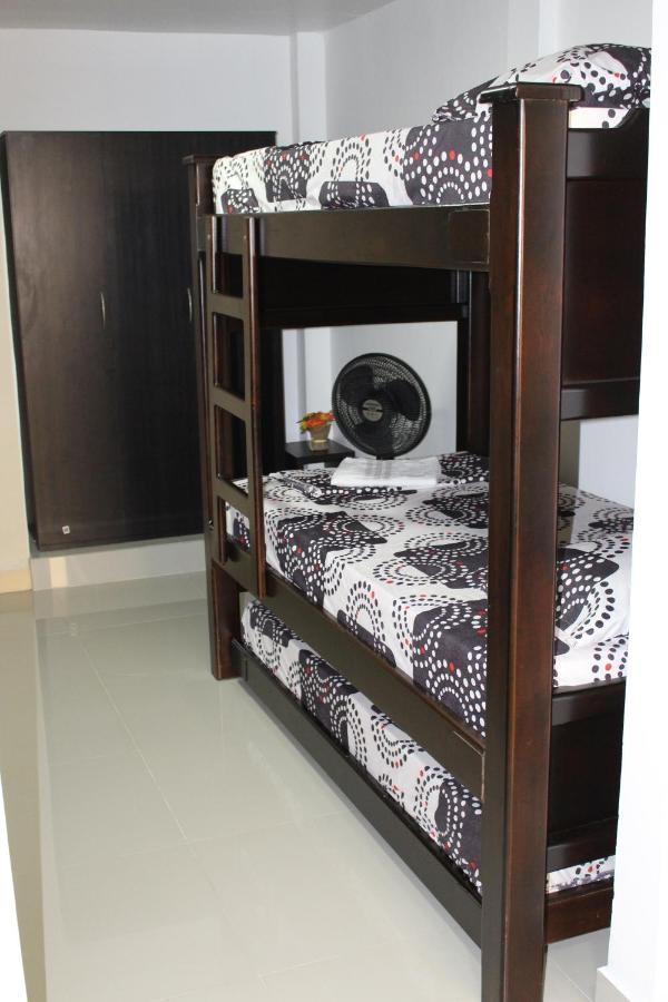 Casa Estadio Medellin ! Apartamentos Renovados En Excelente Ubicacion Laureles Estadio Eksteriør bilde
