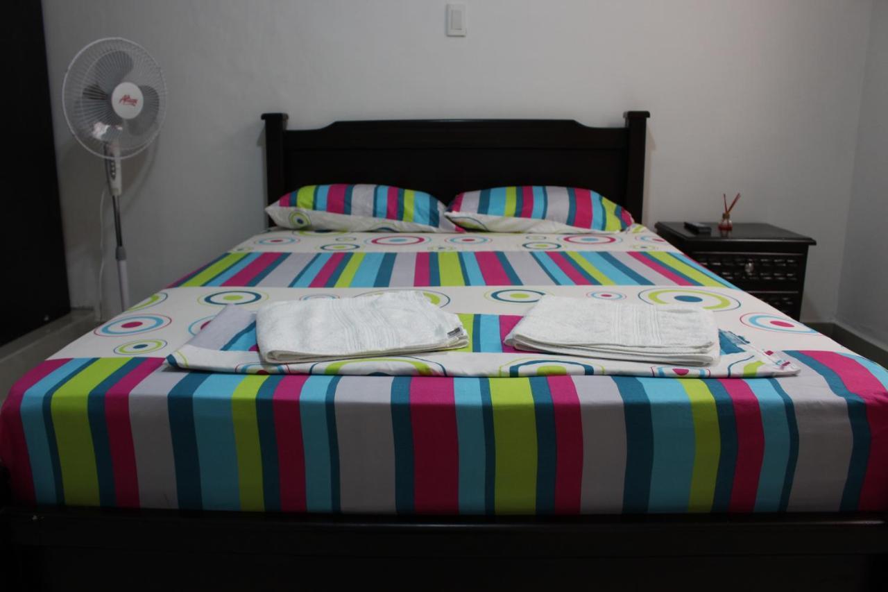 Casa Estadio Medellin ! Apartamentos Renovados En Excelente Ubicacion Laureles Estadio Eksteriør bilde